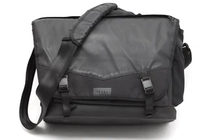 Near Mint Tenba DNA 16 Pro Camera Messenger Bag (Black) #47480 - Picture 1 of 10