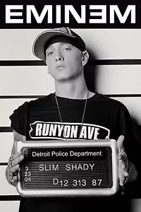Eminem Mugshot Iron On Transfer per maglietta e altri tessuti colore chiaro #1 - Foto 1 di 4