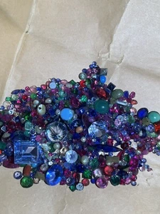 Lote de 20 quilates de piedras preciosas genuinas mixtas diamante esmeralda rubí zafiro y más - Imagen 1 de 2