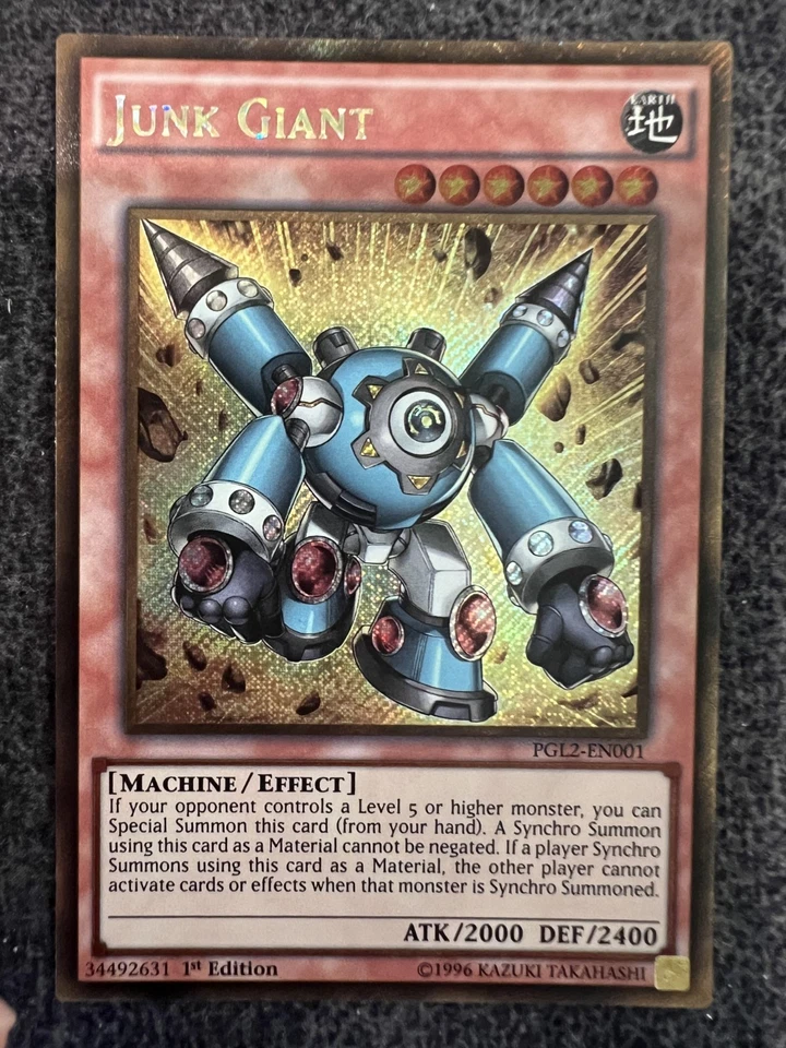 Yugioh Junk Giant PGL2-EN001 Gold Secret Rare 1st Edition NM - Image 1 of 1