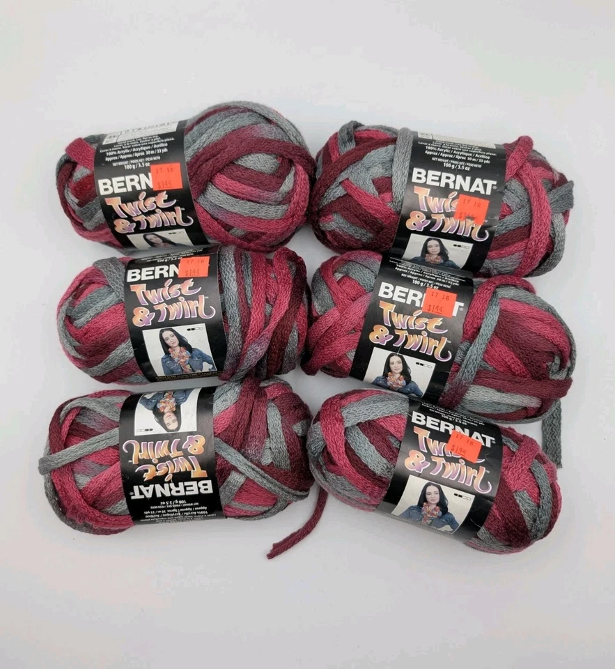 Fio de fita acrílica Bernat Twist & Twirl 6 novelos Misty Merlot-rosa cinza médio 4  - Imagem 1 de 4