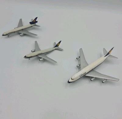 Lufthansa Metal Airplane Lot Boeing 747, Douglas DC10 & Airbus 1:500 Scale GUC - Image 1 of 4