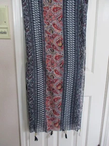 BEAUTIFUL RECTANGLE SCARF 36 X 74 INCHES WOODBEADED TASSELS - Picture 1 of 4