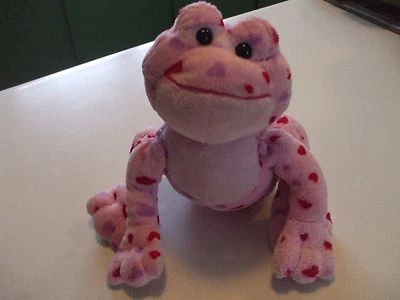 Ganz webkins love frog HM144 - Image 1 of 4