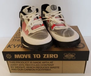 NIKE KYRIE IRVING 8 GO  (GS) WHITE UNIVERSITY RED TENNIS ATHLETIC SHOES SZ 7Y/8 - Picture 1 of 19