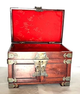 Large vintage Chinese rosewood jewelry box with red silk fiber liner 14"x - Picture 1 of 7