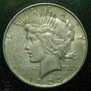 1923 D $1 Peace Dollar (AU) ~ VSS VAM 1AO1 (Tiara Band Die Gouge) ~ R6 ~(L#7-20) - Picture 1 of 5