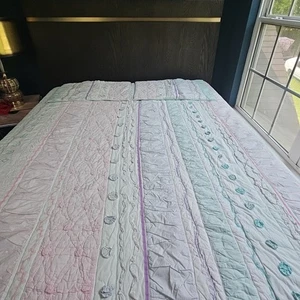 Pottery Barn Kids Bailey Ruffle Quilt Full-Queen & 2 Matching Standard Shams - Picture 1 of 10