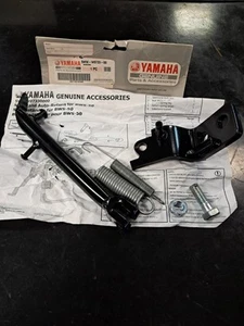CAVALLETTO LATERALE YAMAHA BWS 50 DAL 2006 AL 2012 ORIGINALE NUOVO - Imagen 1 de 5
