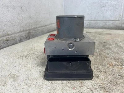 Conjunto de bomba de freno antibloqueo Audi Q5 2019 OEM ID 80A614517AB Foto 1 de 4