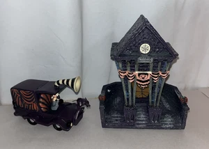Bradford Exch Christmas Village Nightmare Before Town Hall & Mayors Car A7946 - Picture 1 of 12