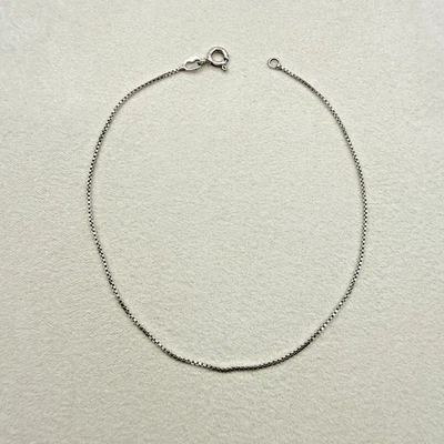 Vintage 925 Sterling Silver Made in Italy 9.25 in Thin Box Chain Bracelet - Image 1 of 4