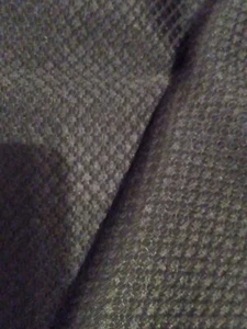 38" x 22" PROYECTO EXTREMOS DE CHI CHI NEGRO SEDA MATELASSE TELA DE DISEÑO - Imagen 1 de 3