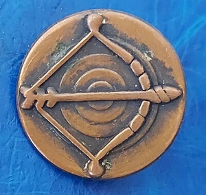 Israel IDF GADNA (Youth Military Program) Old Pin Badge "Shooting Contest" - Picture 1 of 3
