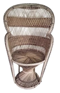 Vintage Peacock Wicker Chair MCM Rattan Conservatory Sun Room 40" 1m Tall - Picture 1 of 12