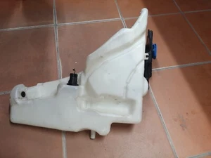 WINDSCREEN WASHER BOTTLE RESERVOIR TANK AUDI A5 8T2955463B - Picture 1 of 5
