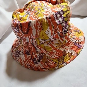 Vintage Bucket Hat Hawaiian Medium Floral Scenes Of Hawaii Made In Korea  - Picture 1 of 12