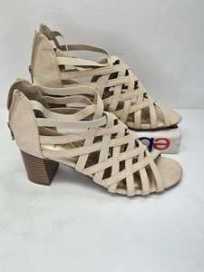 Dexflex  Women Gladiator Sandal Shoes Size 6 Beige Suede heeled sandal - Picture 1 of 7