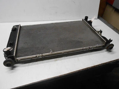 Chevrolet Equinox 2010-2017 radiador 2,4 L Foto 1 de 4