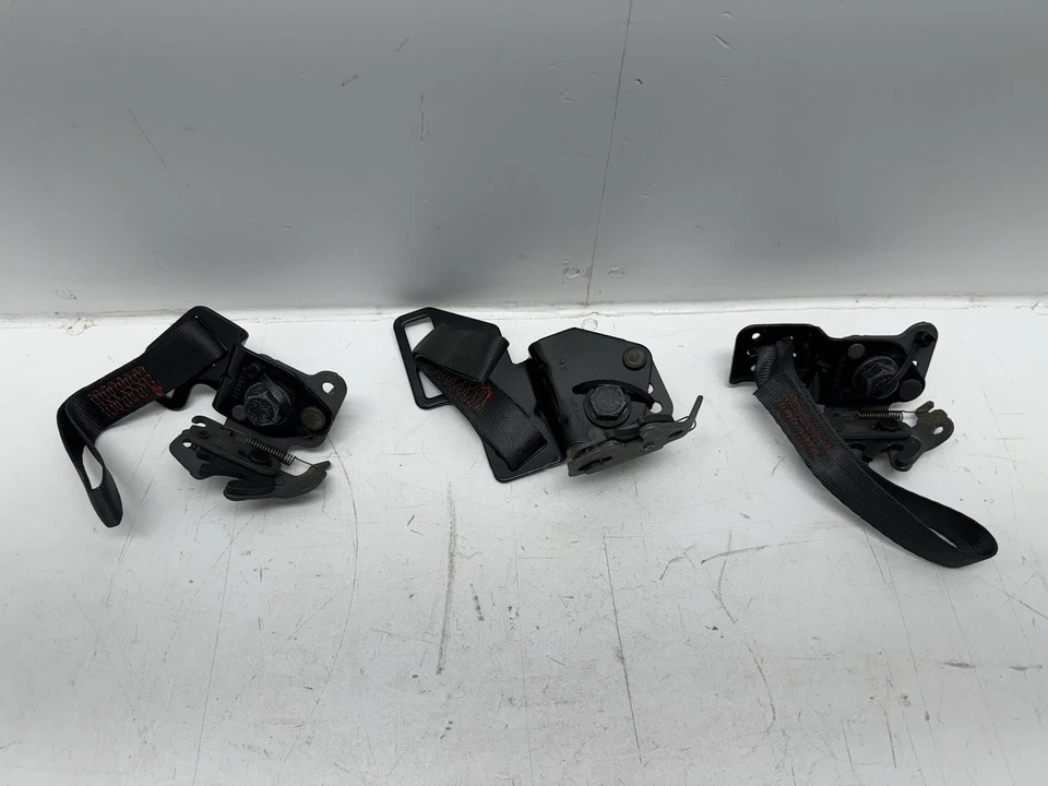 CHEVROLET SILVERADO 1500 REAR SEAT BACK UPPER LOCK LATCH OEM 2019 - 2023 -SET- - Image 1 of 4