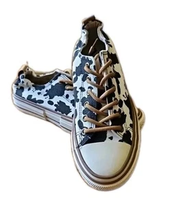 Very G Womens Shoes Canvas Casual Sneaker Black/White Size 7.5 - Picture 1 of 5