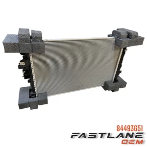 2019-2024 CHEVROLET MALIBU ENGINE RADIATOR ASSEMBLY NEW OEM 84493651 - Picture 1 of 13