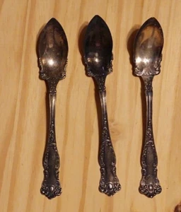 Wm Rogers & Son AA 1901 OXFORD Pattern Grapefruit (3) Antique Spoons - Picture 1 of 5