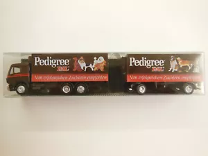 Camion Albedo MB Pedigree Pal n.? , 1:87 in confezione originale - Foto 1 di 1