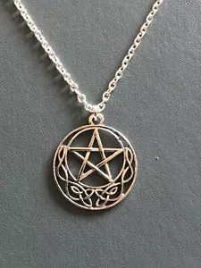 ❤️ CELTIC MOON PENTAGRAM NECKLACE Gothic Wicca Pagan 18" Silver Plated Chain - Picture 1 of 4