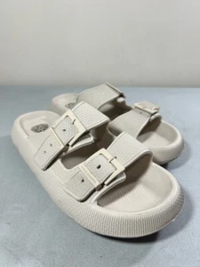 Vince Camuto women's tan rubber slip on sandals Size 11 - Picture 1 of 3