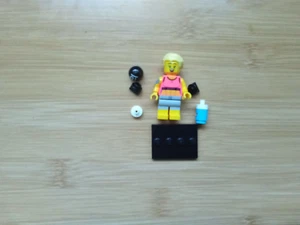 Lego Minifigure Series 25 Female Weightlifter No. 7 71045 - Picture 1 of 2