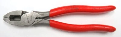 Snap On Tools USA 57AHLP 7" Red Soft Comfort Grip Linesman Pliers w/ Cutters - Image 1 of 4