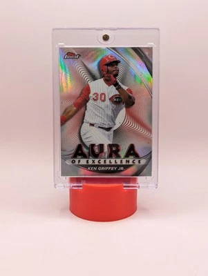 2022 Topps Finest - Aura of Excellence Ken Griffey Jr #AE-KG Refractor - Image 1 of 2
