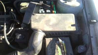 Purificador de aire 2,2 L compatible con 02-05 GRAND AM 26391066 Foto 1 de 4