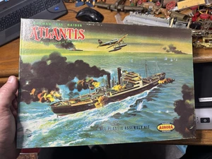 1/456 AURORA ATLANTIS GERMAN SEA RAIDER #710-2.49 1ST EDITION VINTAGE MODEL RARE - Bild 1 von 24