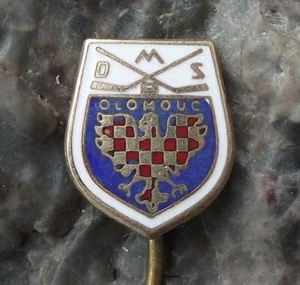 Antique TJ Moravia DS HC Olomouc Ice Hockey Czech Team Crossed Sticks Pin Badge - Picture 1 of 3