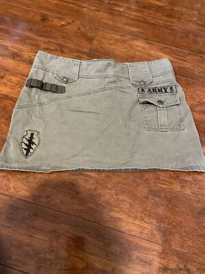 Parche de falda de algodón verde militar multifuncional talla 13 de colección Younique Jeans único en su clase Foto 1 de 4