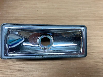 Hummer H2 Lightbar Light Bar Pod housing only OEM - Image 1 of 4