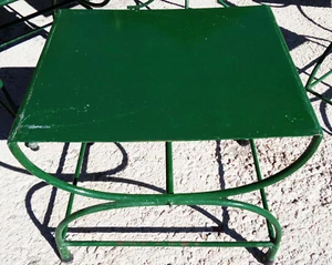Eisen Beistell Tisch Stuhl Hocker Park Gartenstuhl Sitz Möbel antik alt - Bild 1 von 2