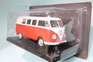 Ixo / Salvat - VW VOLKSWAGEN T1 COMBI Minibus 1960 rouge et crème Neuf 1/24 - Foto 1 di 3