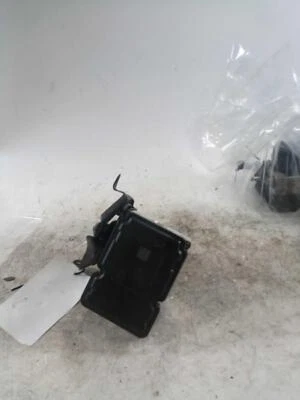 2016 Honda Odyssey ABS Modulator Assembly OEM Silver 148k Miles 57111TK8A60 Foto 1 de 4