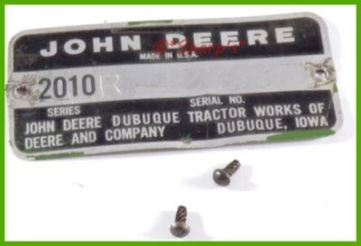 Etiqueta de número de serie John Deere 2010 con remaches* 1961 * Recorte en fila * Serie # 12358 Foto 1 de 4