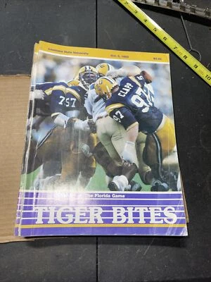 1985 Louisiana State vs Florida Gators Football Program Game Day Oct 5 LSU - Image 1 of 4