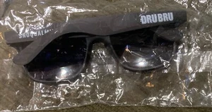 Gafas de sol planas negras Dru Bru Beer Snoqualmie Pass, Washington vasos de plástico - Imagen 1 de 5