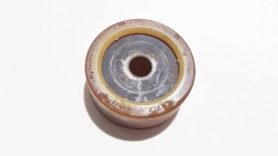 Chrysler 300M 2000 Guide support Front Left 04782238ab, 559374 #999991-21 — 第 1/2 张图片