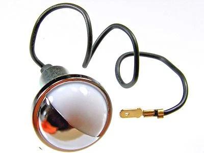 步进保险杠车牌灯组件适用于 60 及以上道奇卡车 #226CCA — 第 1/2 张图片