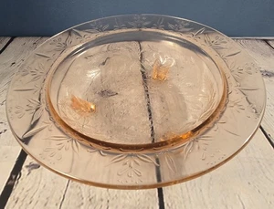 Pink Depression Glass Etched 3 Footed Serving Bowl 11" Total Diameter - Picture 1 of 10