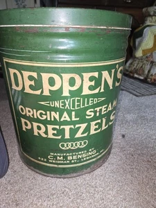 Vintage Libanon PA Brezel Metalldose Deppen's C.M. Bensing 12x12in - Bild 1 von 6