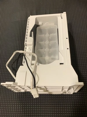 Refrigerador Miele máquina de hielo pieza OEM 9000748237 Foto 1 de 4