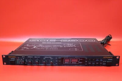 USED Roland SDE-2500 Digital Delay Rack Effect Vintage from Japan U541 190607 - Image 1 of 4